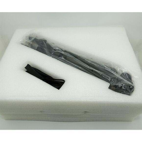 12 Inch LED Ring Light 54" Tripod With 2 Phone Holders and Remote - Picture 4 of 4